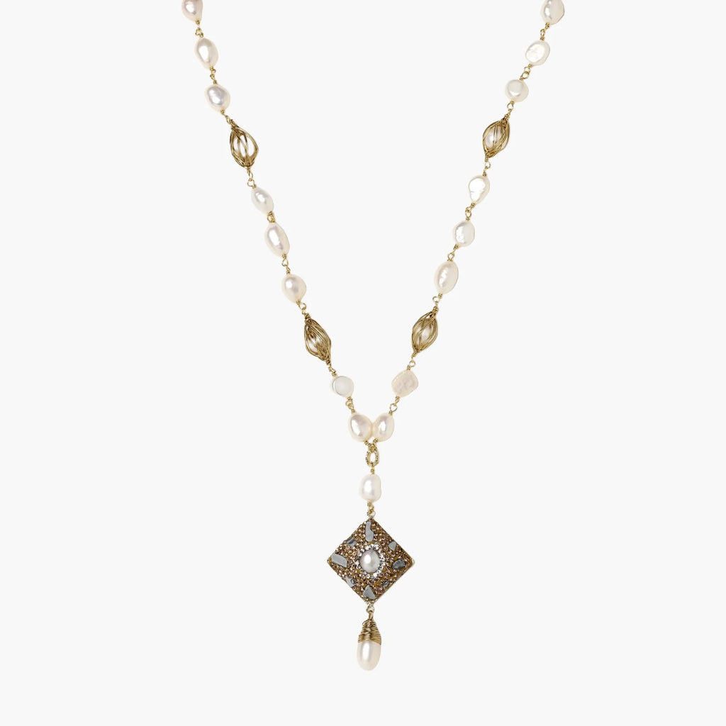LUNAR PEARL DROP NECKLACE