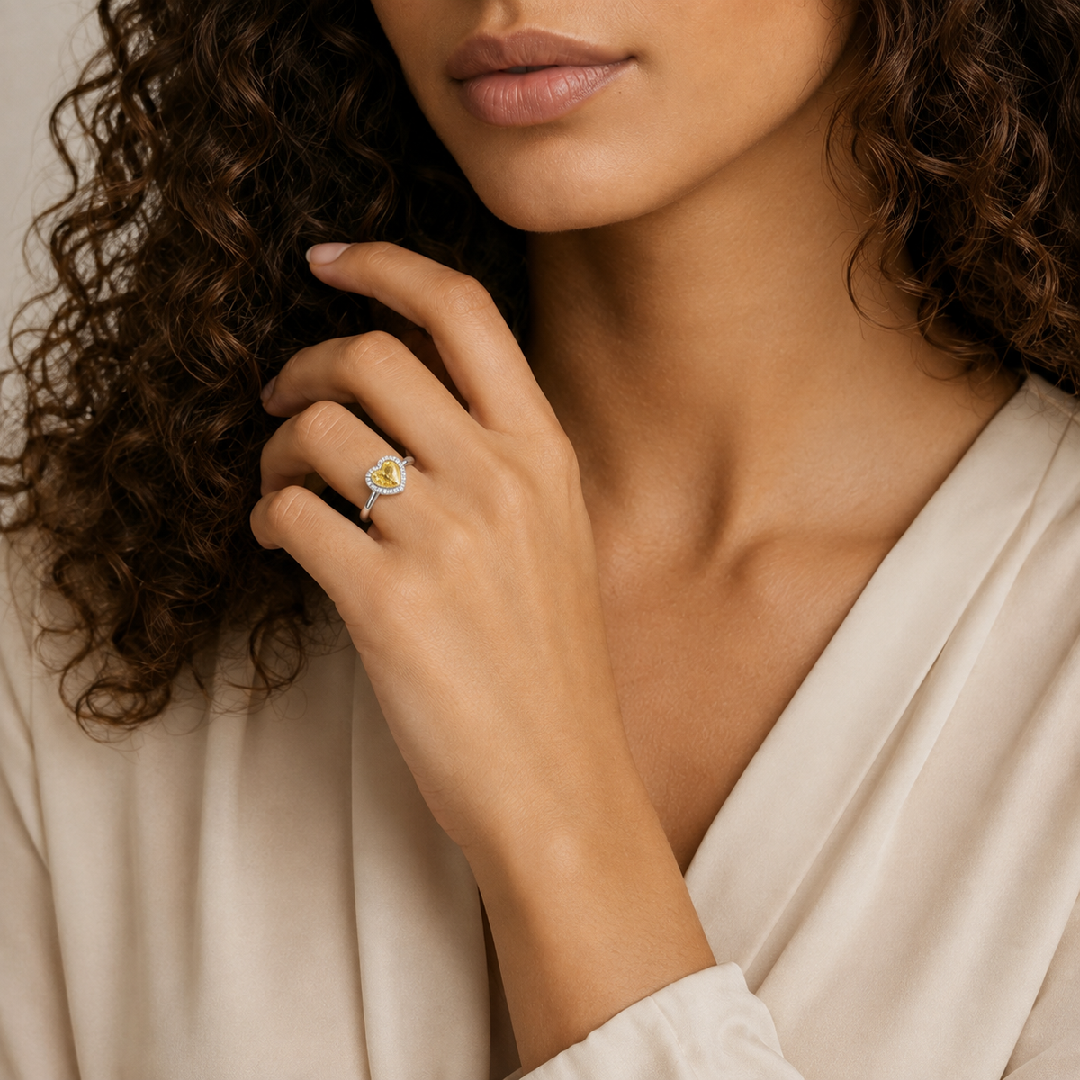 SCULPTED HEART HALO RING